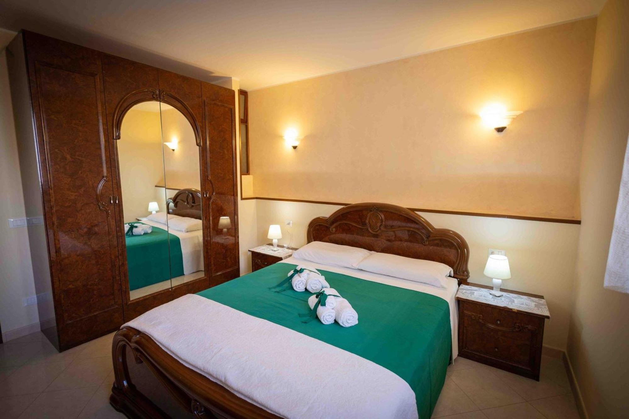 Sunshine Apartments Trappeto  Εξωτερικό φωτογραφία