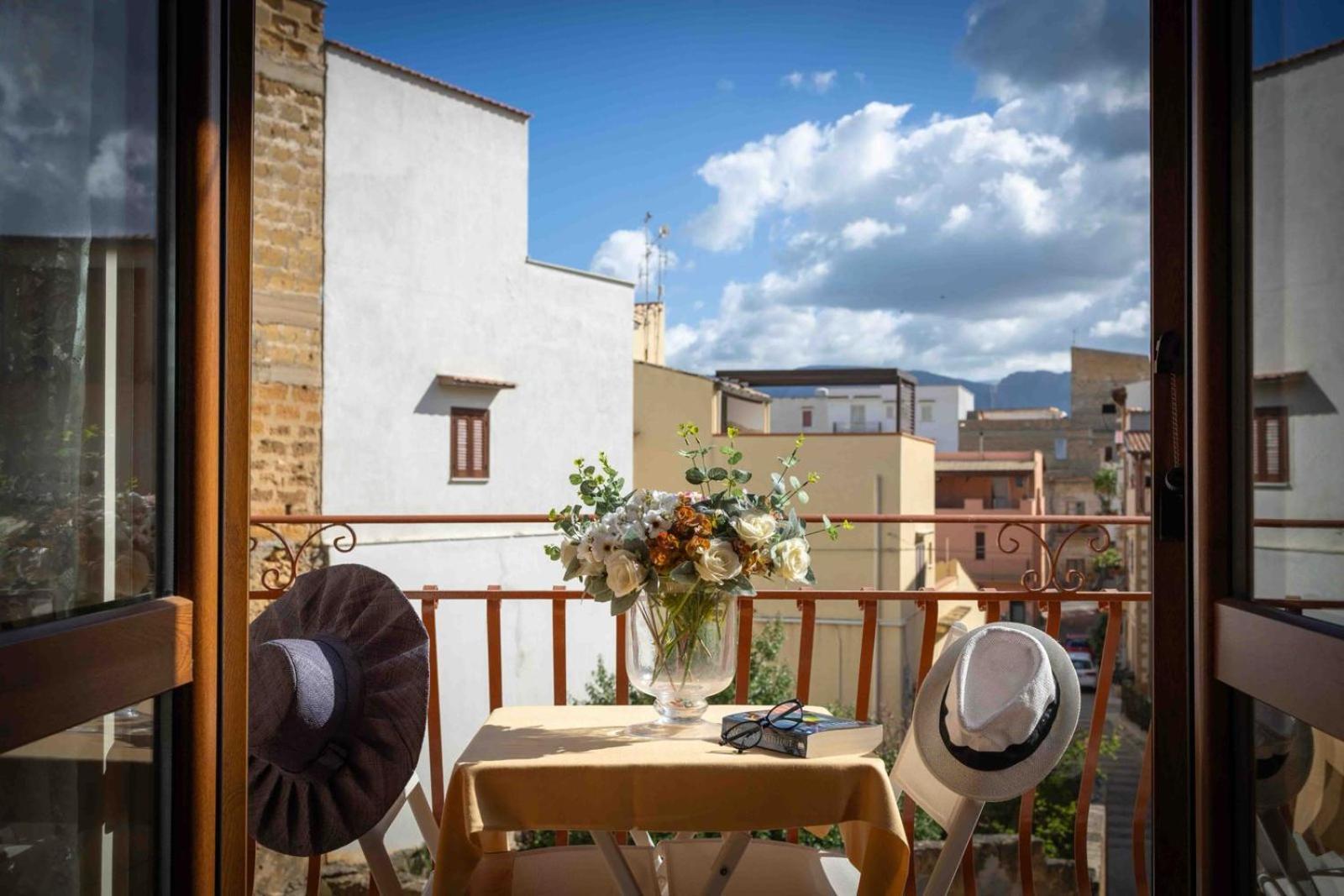 Sunshine Apartments Trappeto  Εξωτερικό φωτογραφία