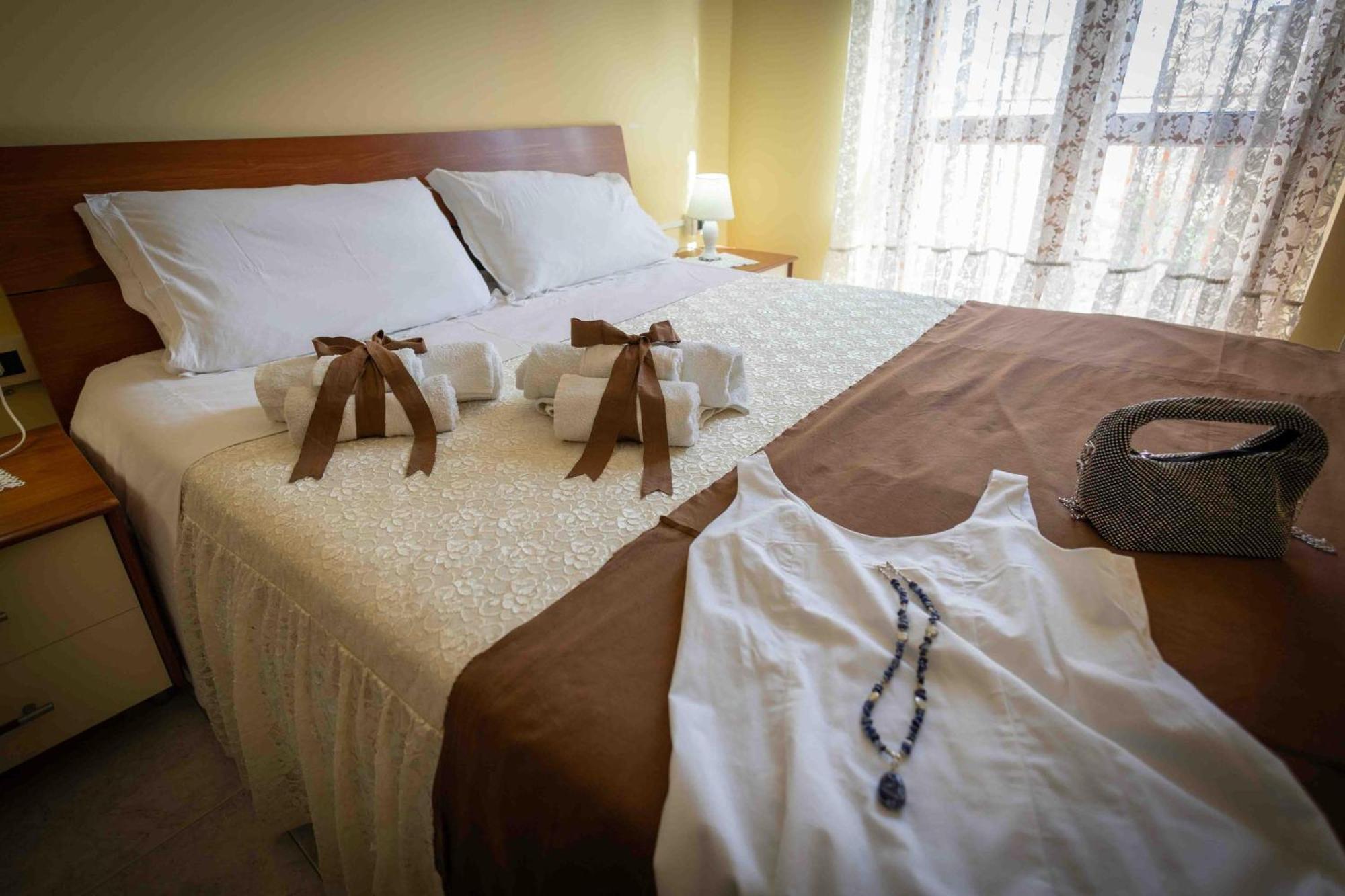 Sunshine Apartments Trappeto  Εξωτερικό φωτογραφία