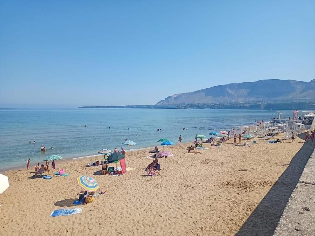 Sunshine Apartments Trappeto  Εξωτερικό φωτογραφία